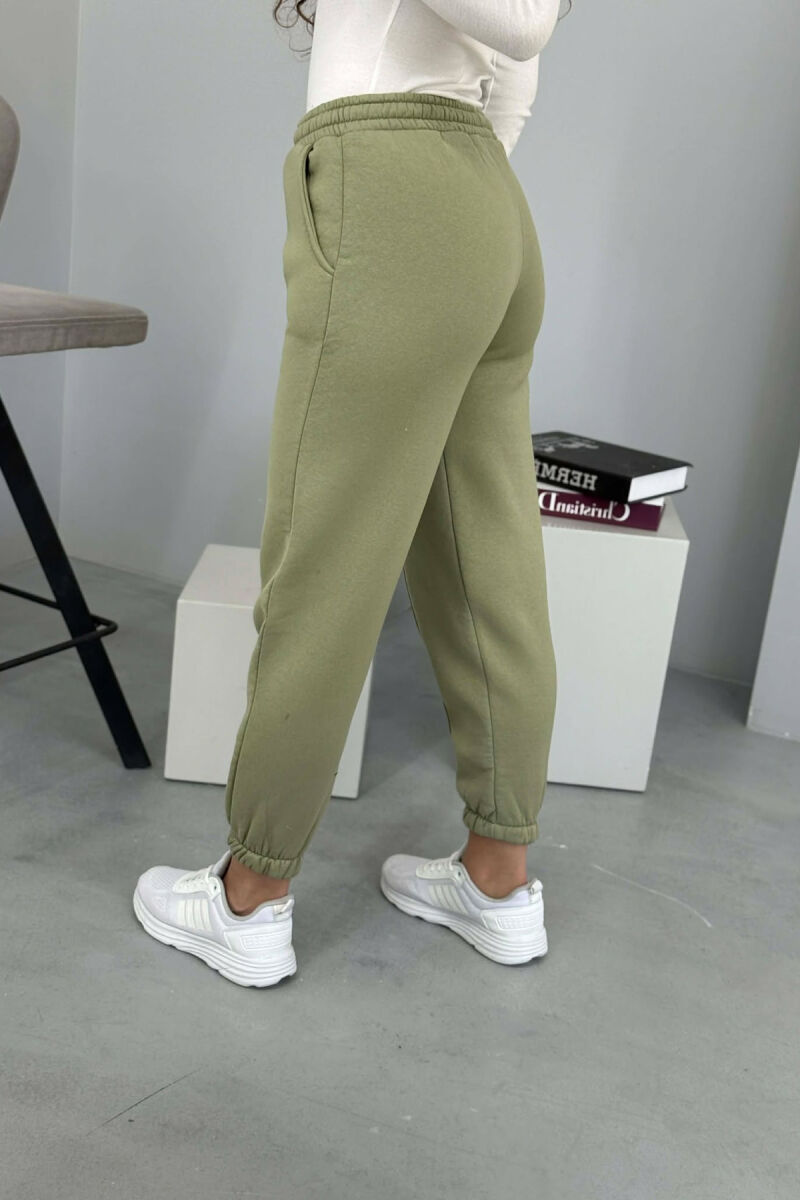 ONE COLOR FLUFFY WOMEN JOGGERS MINT/MENTE - 5