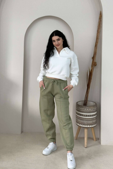 ONE COLOR FLUFFY WOMEN JOGGERS OLIVE/ULLI 