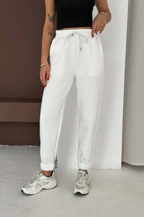 ONE COLOR FLUFFY WOMEN JOGGERS WHITE-E BARDHE - 4
