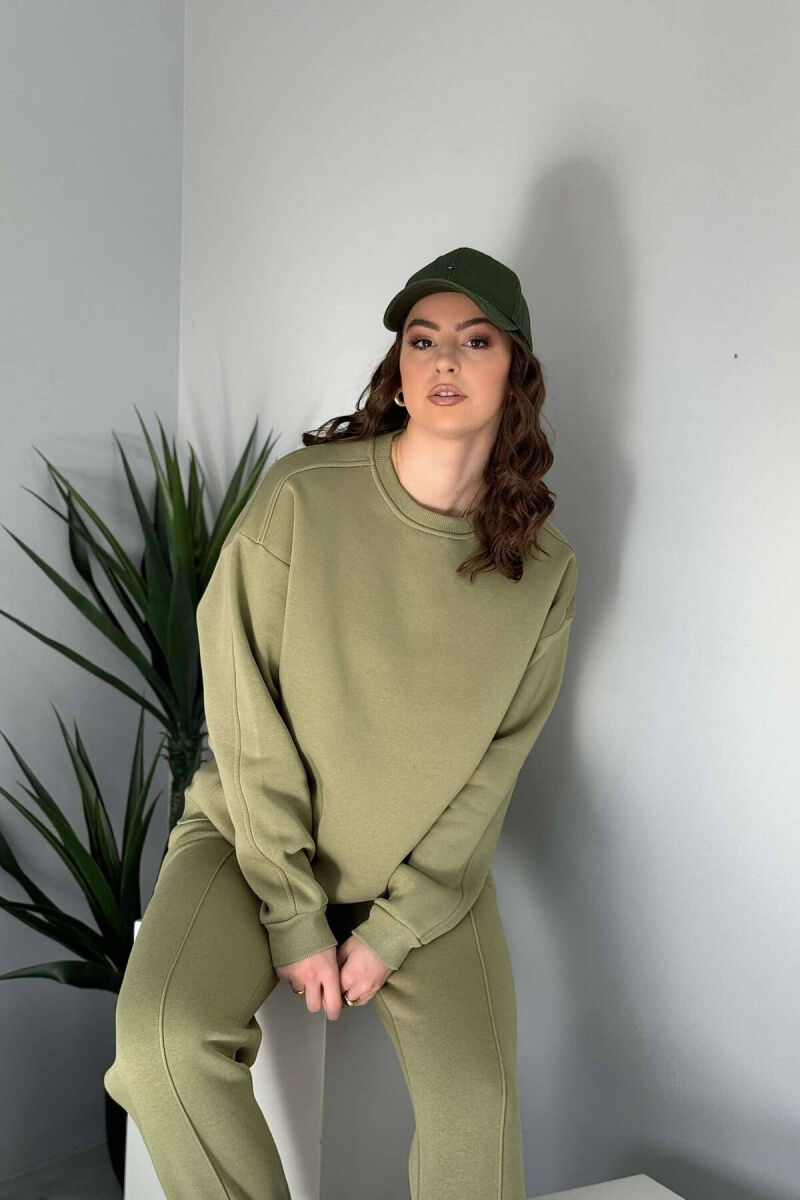 ONE COLOR FLUFFY WOMEN SET OLIVE/ULLI - 3