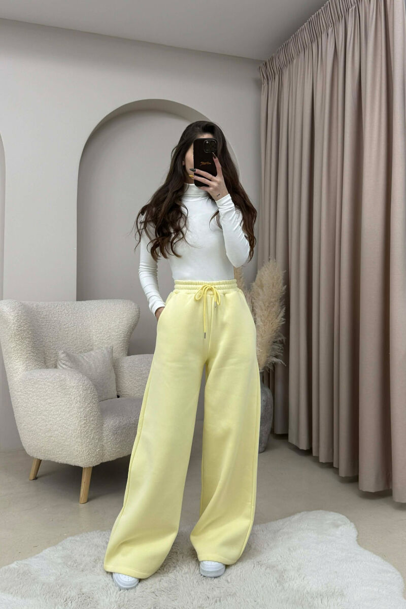 ONE COLOR FLUFFY WOMEN SWEATPANTS YELLOW/E VERDHE - 2