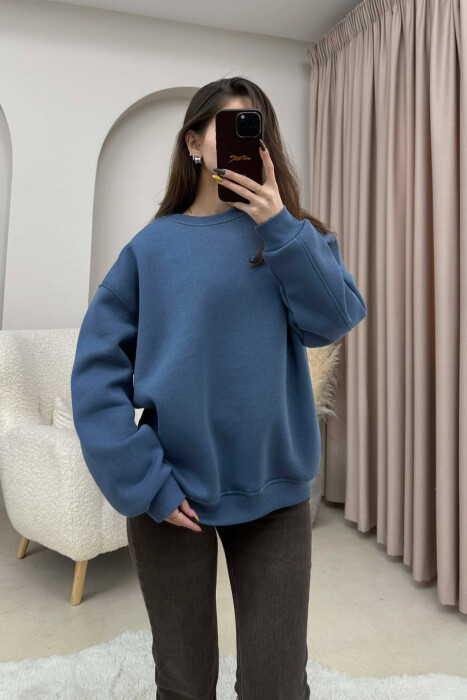 ONE COLOR FLUFFY WOMEN SWEATSHIRT LIGHTBLUE/BZ - KLAUDIO FASHION