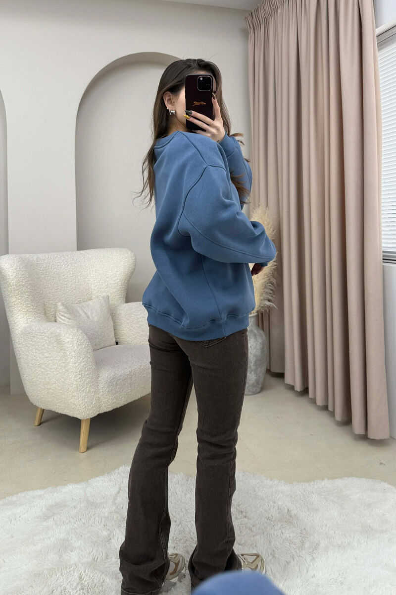 ONE COLOR FLUFFY WOMEN SWEATSHIRT LIGHTBLUE/BZ - 2
