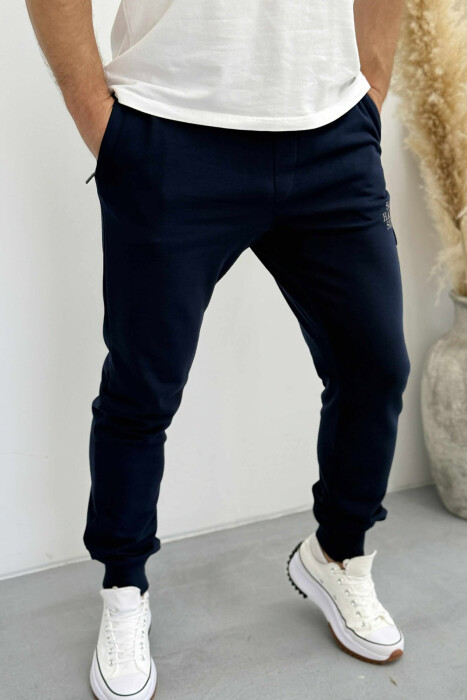 ONE COLOR FRONT WRITTINGS MEN JOGGERS DARK BLUE/BEE - 4