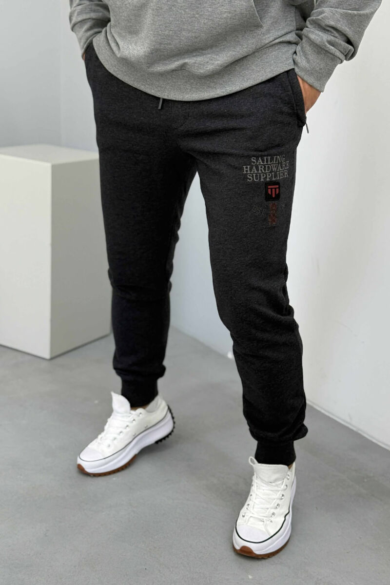 ONE COLOR FRONT WRITTINGS MEN JOGGERS DARK GREY/GEE - 4