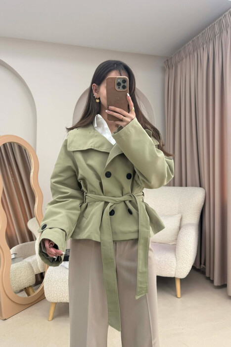 XHAKETE E SHKURTER ME JAKE TE LARTE PER FEMRA NE NGJYRE ULLIRI - KLAUDIO FASHION