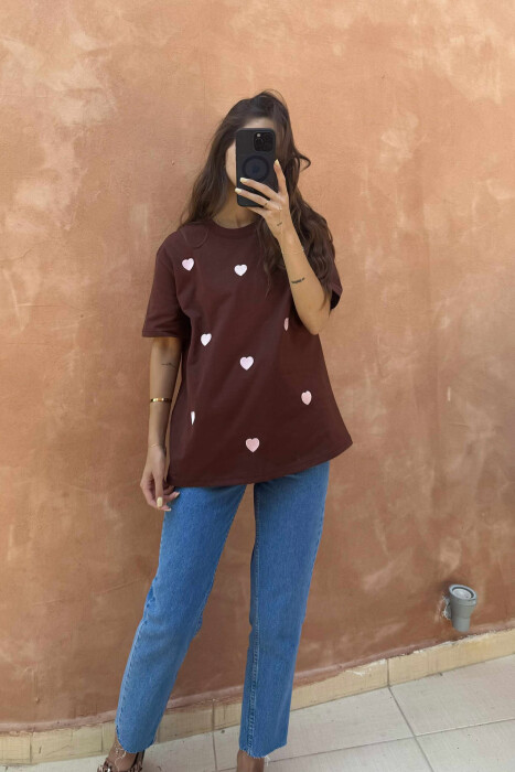 ONE COLOR HEARTS DESIGN WOMEN T-SHIRT BROWN/KAFE - 5