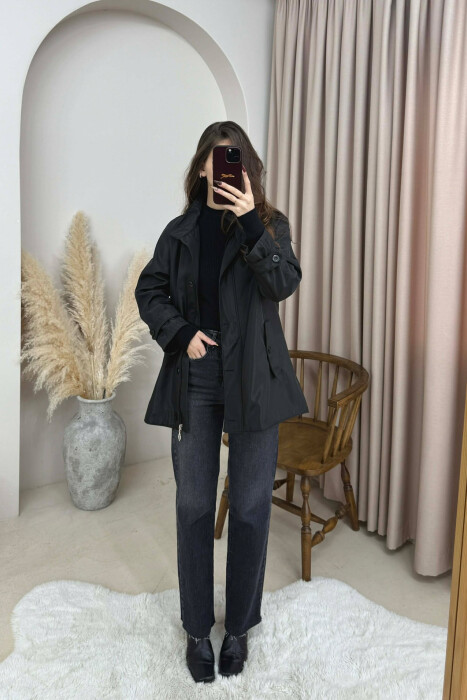 XHAKETE NJE NGJYRESHE ME ZINXHIR DHE BUTONA PER FEMRA NE NGJYRE TE ZEZE - KLAUDIO FASHION