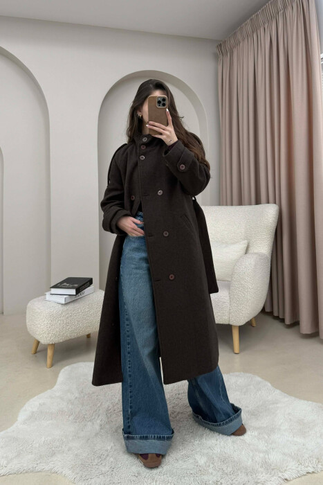 ONE COLOR HIGH NECK BUTTONED WOMAN COAT DARK BROWN/KAE - 2