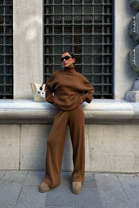 ONE COLOR HIGH NECK SWEATER+TROUSERS WOMEN SET BROWN/KAFE 