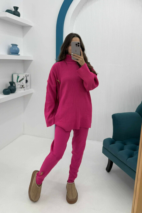 ONE COLOR HIGH NECK SWEATER+TROUSERS WOMEN SET FUCHSIA/CIKLAMI 