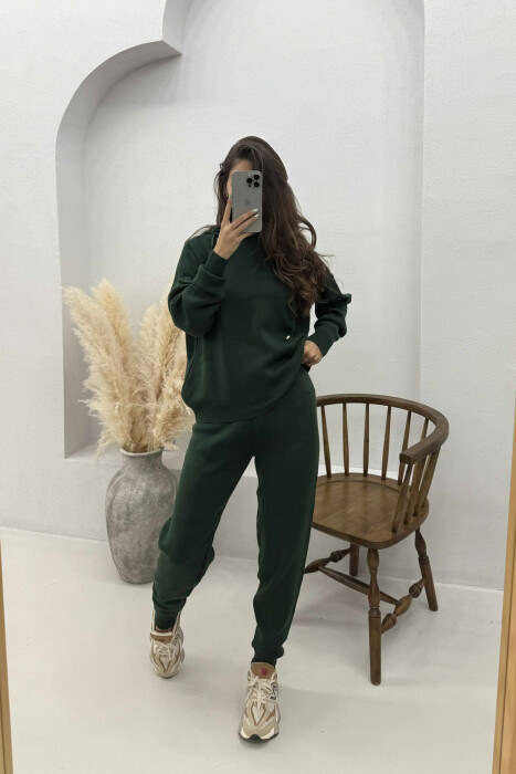 ONE COLOR HOODED WOMEN KNIT SET DARK GREEN/JEE - 2