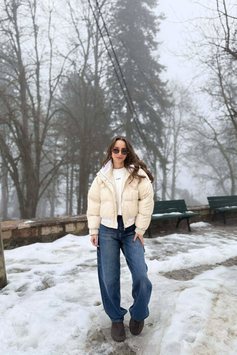 ONE COLOR HOODED ZIPPER CROPPED WOMAN PUFFER JACKET CREAM/KREM - 4