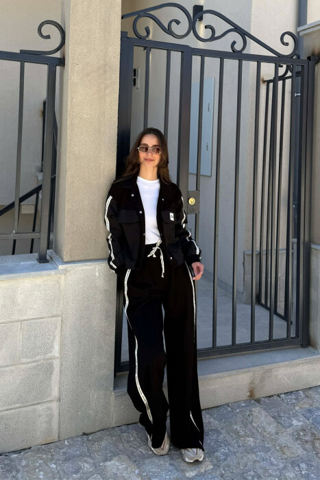 ONE COLOR JACKET + SWEATPANTS WOMAN SET BLACK/ E ZEZE 