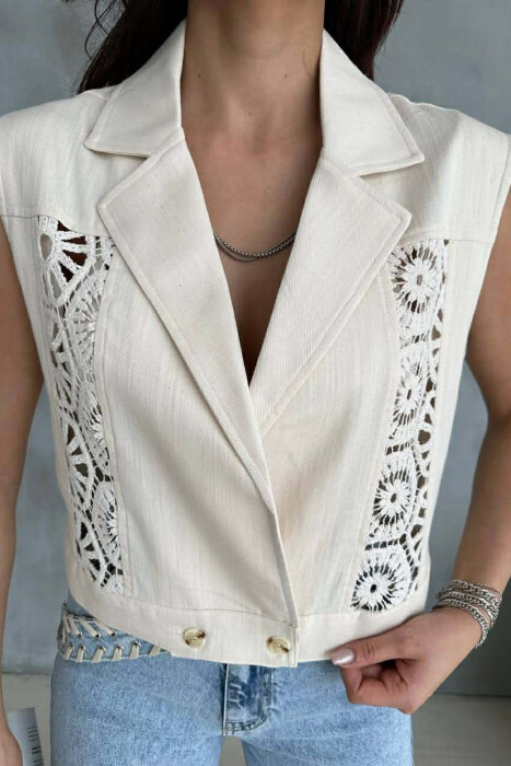 ONE COLOR KNITTED DETAILS WOMEN VEST CREAM/KREM - KLAUDIO FASHION