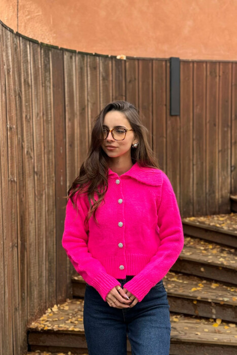 ONE COLOR KNITTED DIAMOND DETAIL BUTTONS WOMEN CARDIGAN FUCHSIA/CIKLAMI - KLAUDIO FASHION