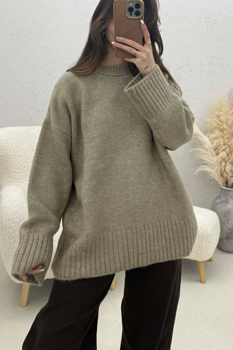 ONE COLOR KNITTED ROUND NECK WOMEN SWEATER BEIGE/BEZHE - 2