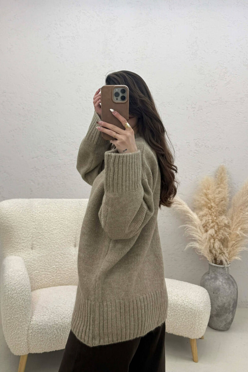 ONE COLOR KNITTED ROUND NECK WOMEN SWEATER BEIGE/BEZHE - 4