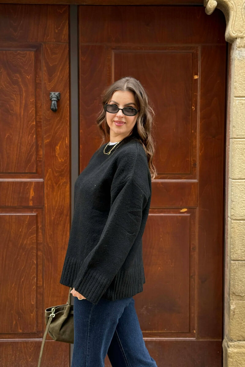 ONE COLOR KNITTED ROUND NECK WOMEN SWEATER BLACK/ E ZEZE - 4