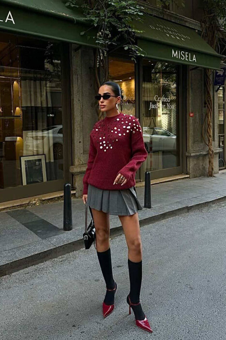 ONE COLOR KNITTED ROUND NECK WOMEN SWEATER BURGUNDY/VISHNJE - 3