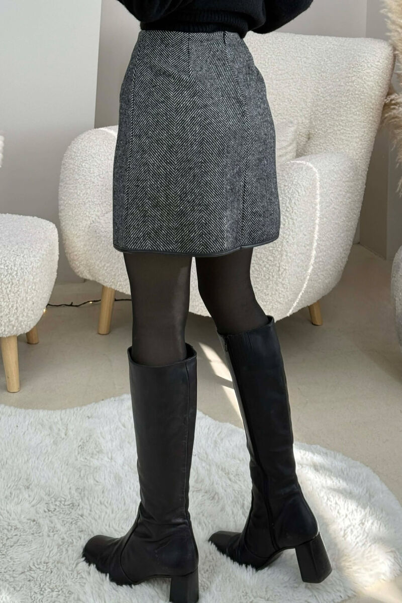 ONE COLOR KNITTED SIMPLE WOMEN SKIRT BLACK/ E ZEZE - 3