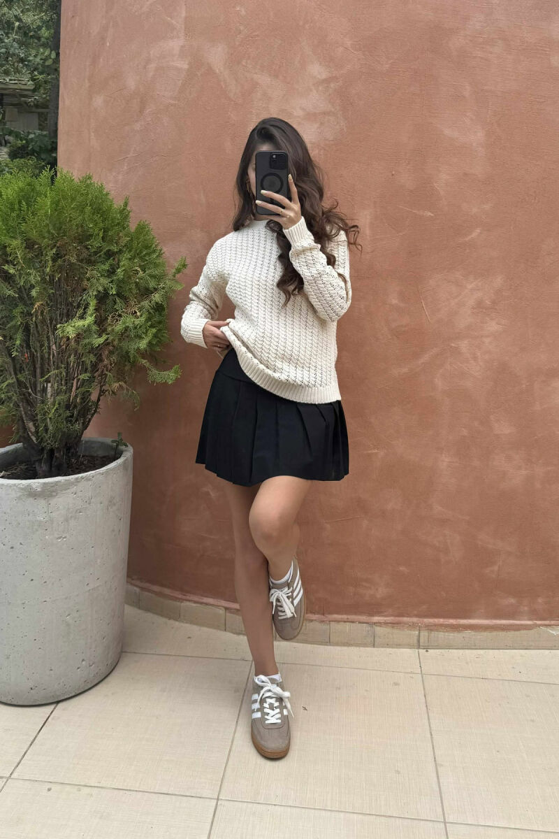 ONE COLOR KNITTED SIMPLE WOMEN SWEATER LIGHT BEIGE/BZHZB - 2