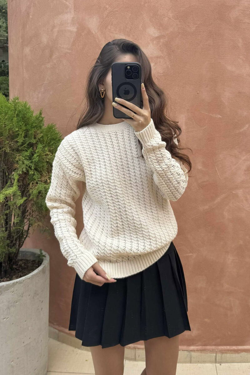 ONE COLOR KNITTED SIMPLE WOMEN SWEATER LIGHT BEIGE/BZHZB - 4