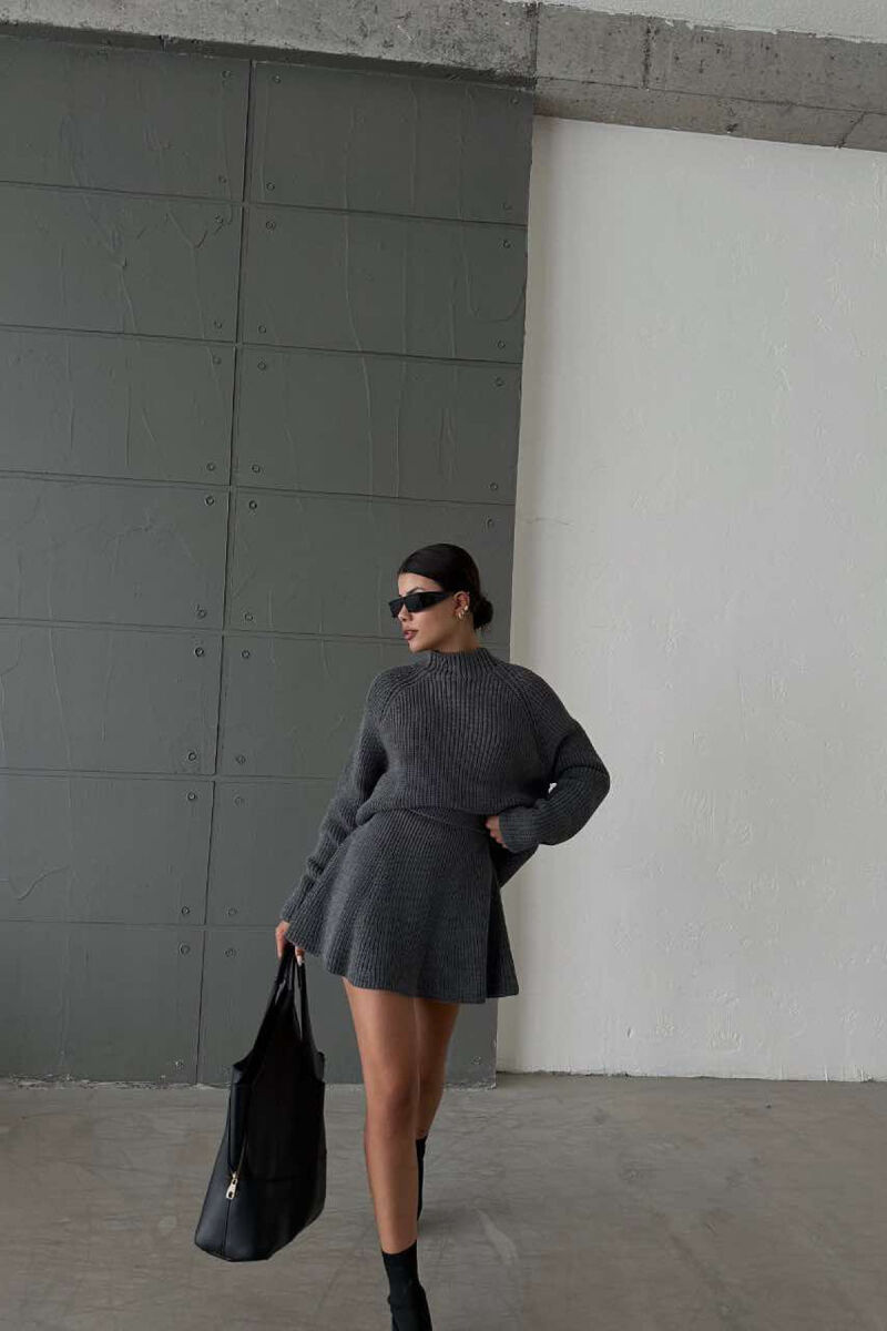 ONE COLOR KNITTED SWEATER+SKIRT WOMEN SET GREY/GRI - 2