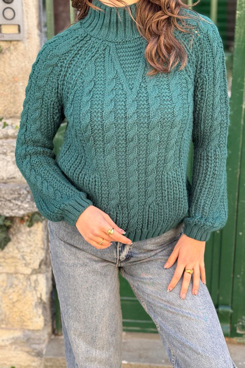 ONE COLOR KNITTED WOMEN SWEATER GREEN/JESHILE - 1