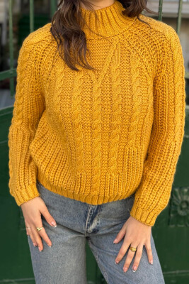 ONE COLOR KNITTED WOMEN SWEATER MUSTARD/MUSTARDE 