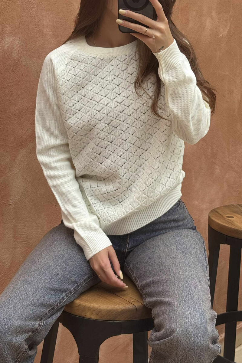 ONE COLOR KNITTED WOMEN SWEATER WHITE-E BARDHE - 3