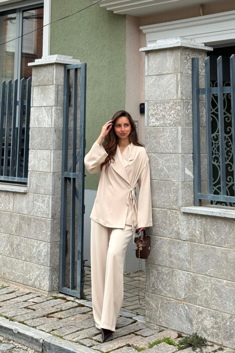 SET NJE NGJYRESH KEMISHE ME LIDHESE + PANTALLONA PER FEMRA NE NGJYRE KREM - KLAUDIO FASHION