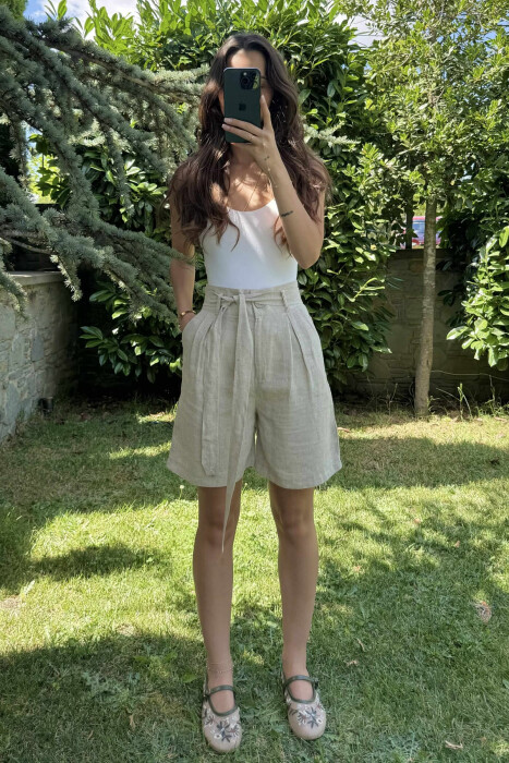 ONE COLOR LACING WOMEN SHORTS CREAM/KREM 