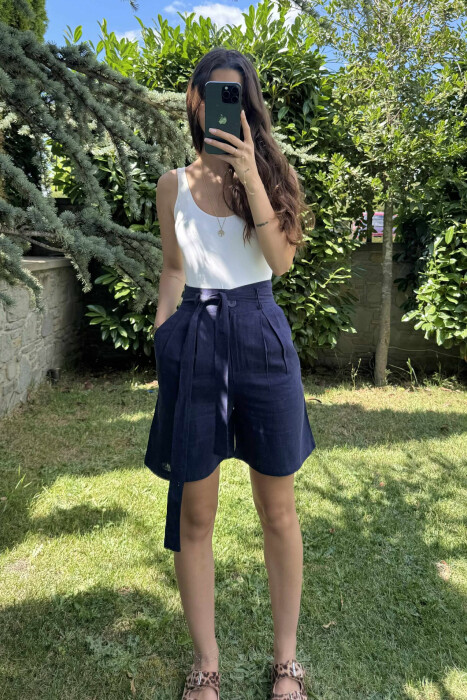 ONE COLOR LACING WOMEN SHORTS DARK BLUE/BEE - 4