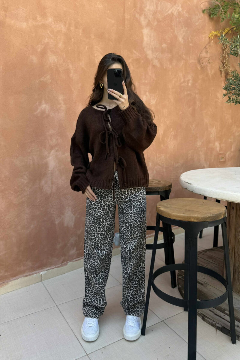 ONE COLOR LACINGS WOMEN CARDIGAN DARK BROWN/KAE - 2