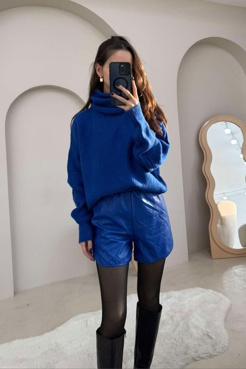 ONE COLOR LEATHER WOMEN SHORT PANTS BLUE/BLU - 2