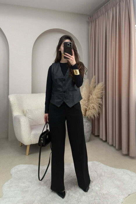 ONE COLOR LEATHER WOMEN VEST BLACK/ E ZEZE - KLAUDIO FASHION