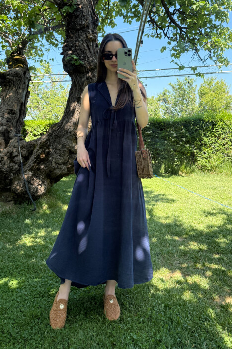 FUSTAN I GJATË LINO PËR FEMRA NË NGJYRËN BLU E ERRËT 
