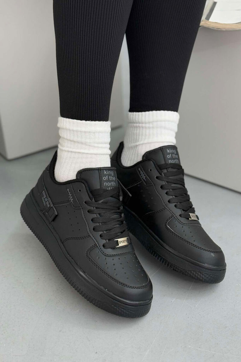 ONE COLOR LITTLE WRITTINGS WOMEN SNEAKERS BLACK/ E ZEZE - 6