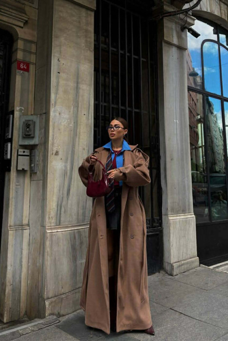 PALLTO OVERSIZE E GJATE NJE NGJYRESHE PER FEMRA NE NGJYRE KAFE TE ZBARDHUR - KLAUDIO FASHION