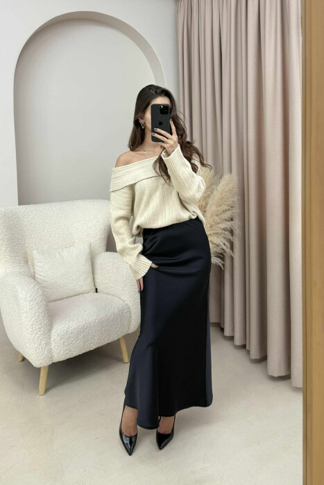 ONE COLOR LONG SATIN WOMEN SKIRT BLACK/ E ZEZE - KLAUDIO FASHION