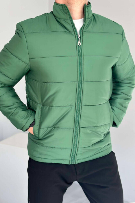 SIMPLE MEN PUFFER JACKET IN GREEN COLOR 