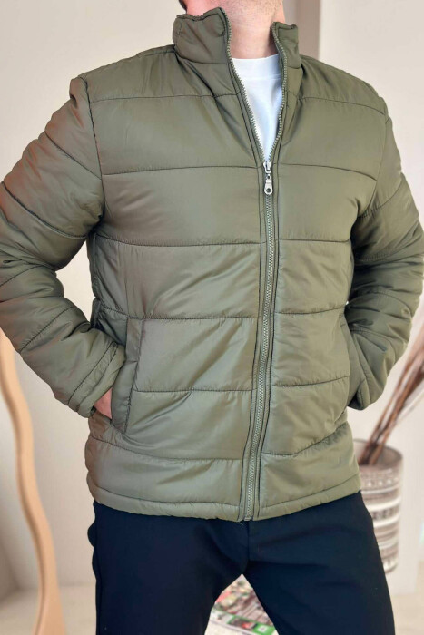 SIMPLE MEN PUFFER JACKET IN OLIVE COLOR 