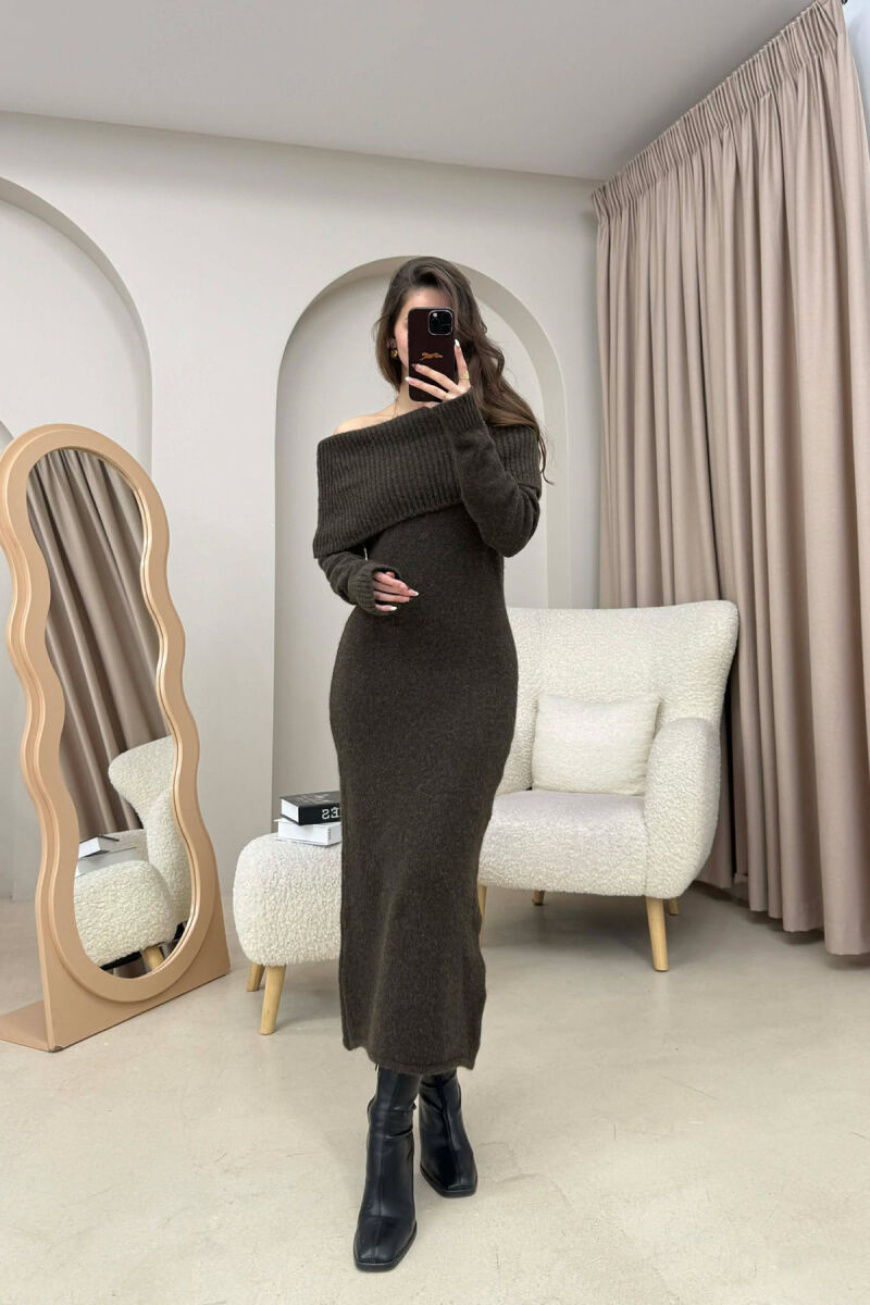 ONE COLOR OFF SHOULDERS WOMAN DRESS DARK BROWN/KAE - 1