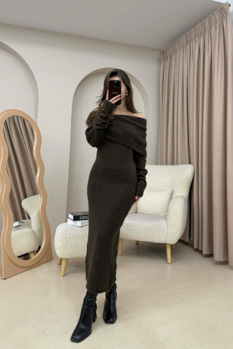 ONE COLOR OFF SHOULDERS WOMAN DRESS DARK BROWN/KAE - 5