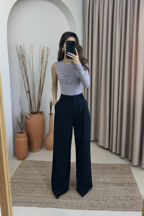 ONE COLOR ONE ARM WOMAN BODY GREY/GRI 