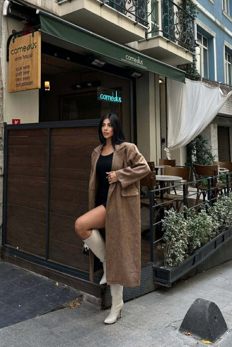 ONE COLOR ONE BUTTON FUR LONG WOMAN COAT LIGHT BROWN/KAZB - 4