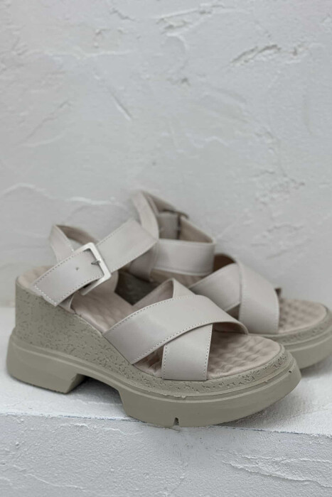 ONE COLOR PLATFORM WOMEN SANDALS BEIGE/BEZHE - 2