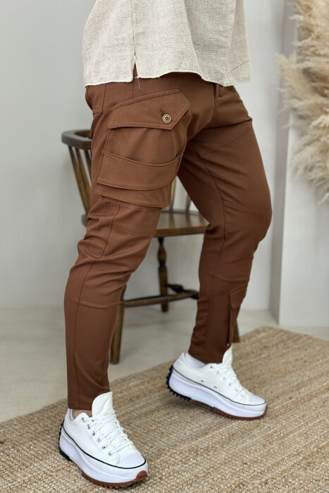 ONE COLOR POCKETS DETAIL MEN PANTS BROWN/KAFE - 4