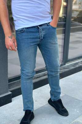 ONE COLOR REGULAR MEN JEANS LIGHTBLUE/BZ 